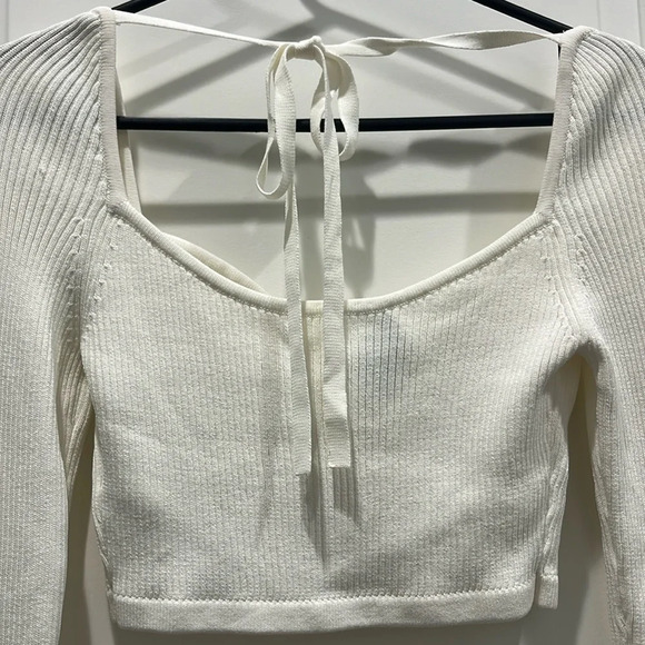 Revolve Significant Other Dacia Knit Long Sleeve Cropped Top in Cream Sz 4 - Picture 9 of 11